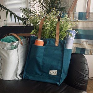 Causebox Spring 2021 FEED Market Tote